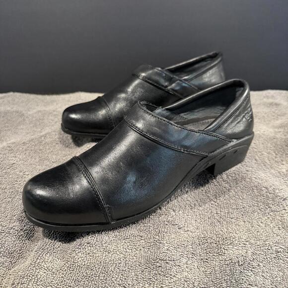 Ariat Women's Black Sport Clog Sz 9 NIB - Picture 1 of 7